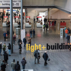 Oltre 1.500 espositori rafforzano il supporto del settore a Light + Building