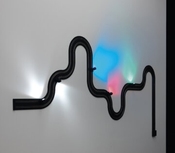 DAVIDE GROPPI — Un nuovo modo di immaginare la luce — Immagine 1